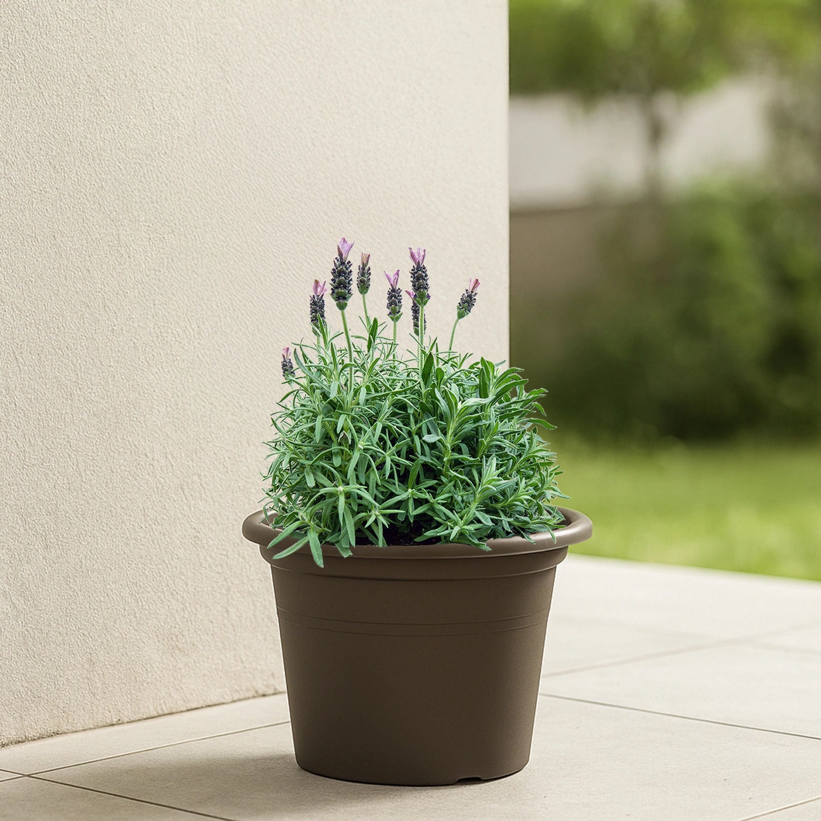 Respect Brown 30cm Cylinda Planter