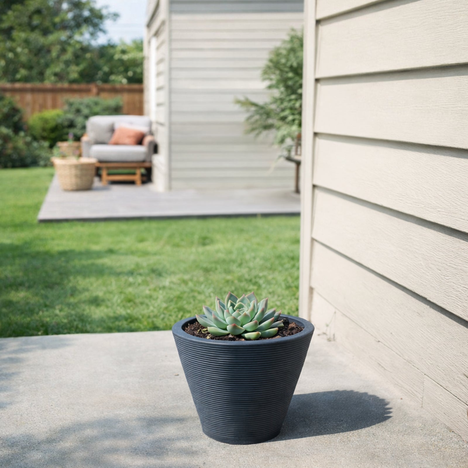 Respect Charcoal 15cm Green Earth Planter