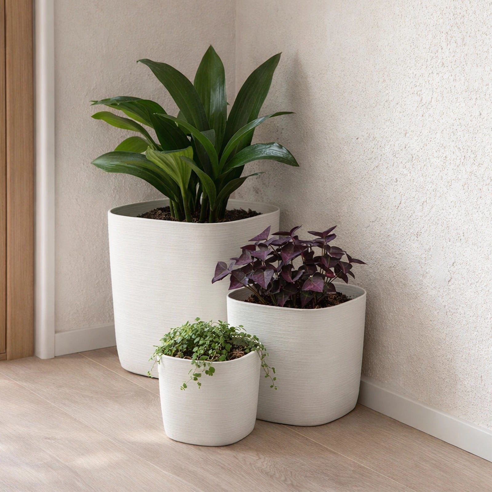 Respect White 24cm Florence Self Watering Pot – stylish white self watering pot for indoor and outdoor plants